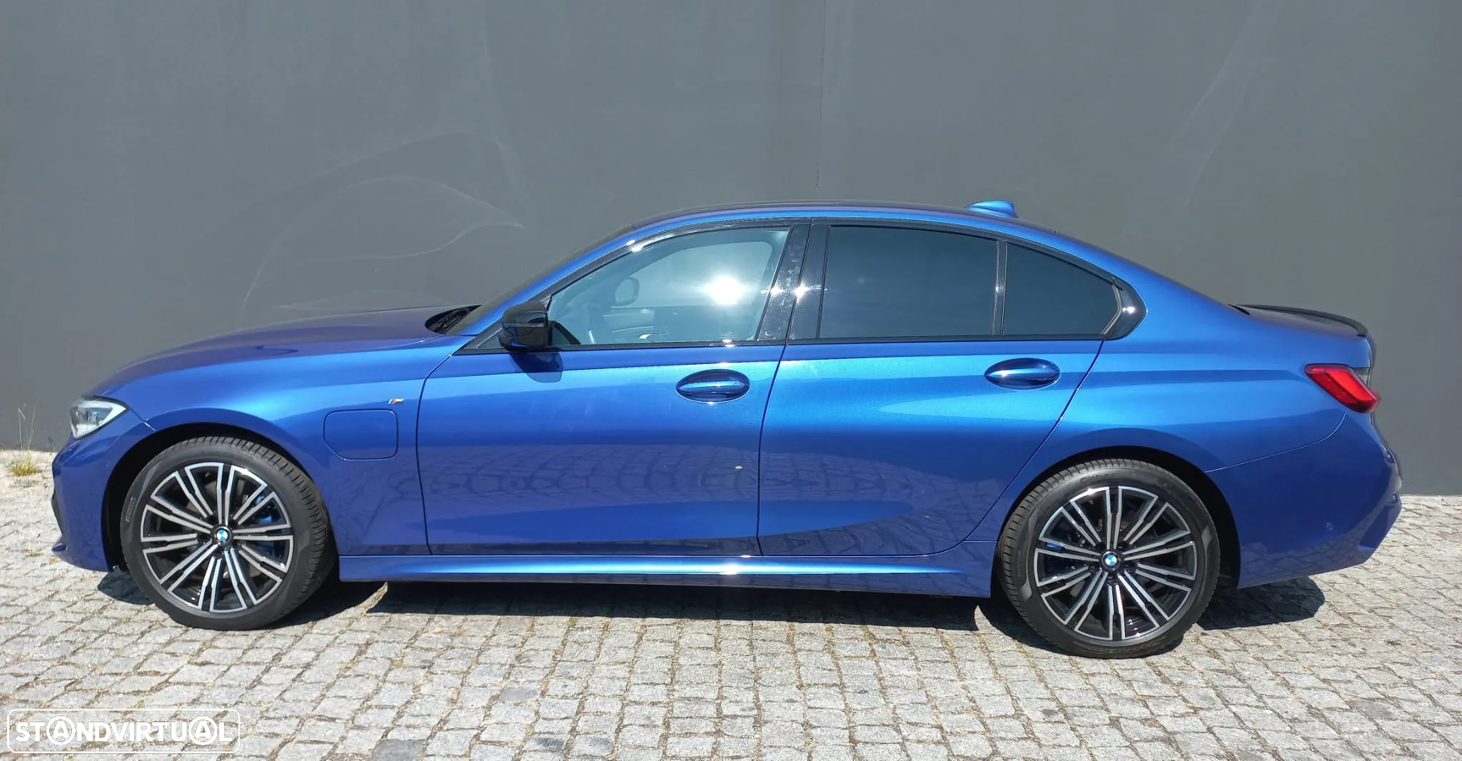 BMW 330 e Pack M Auto - 3