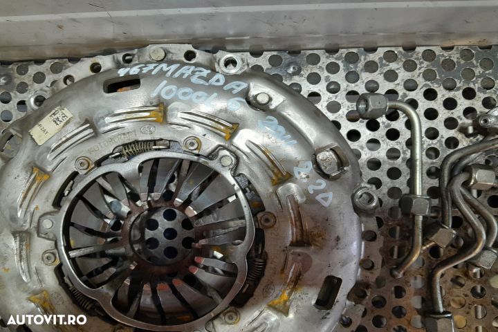 Kit ambreiaj R2A116460 R2A1-16610-B R2A116460 R2A1-16610-B Mazda 6 GH - 2