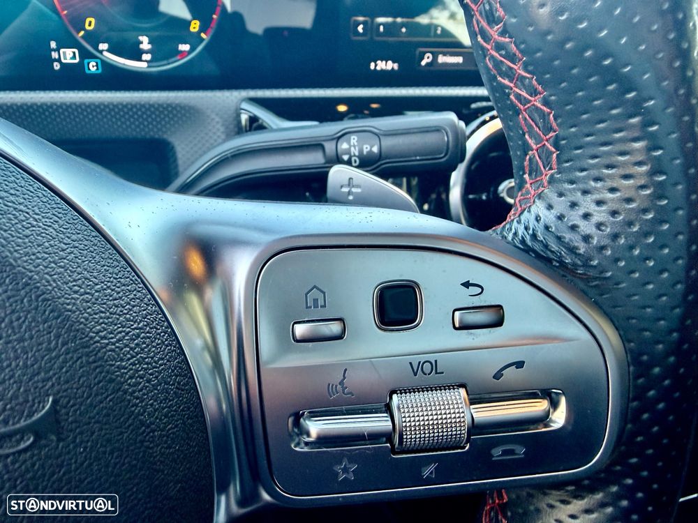 Mercedes-Benz A 200 Limousine 7G-DCT AMG Line Advanced Plus - 24