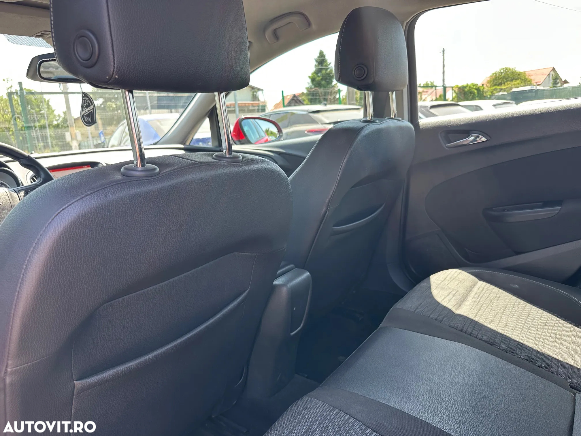 Opel Astra 1.6 TWINPORT ECOTEC Active Aut. - 9