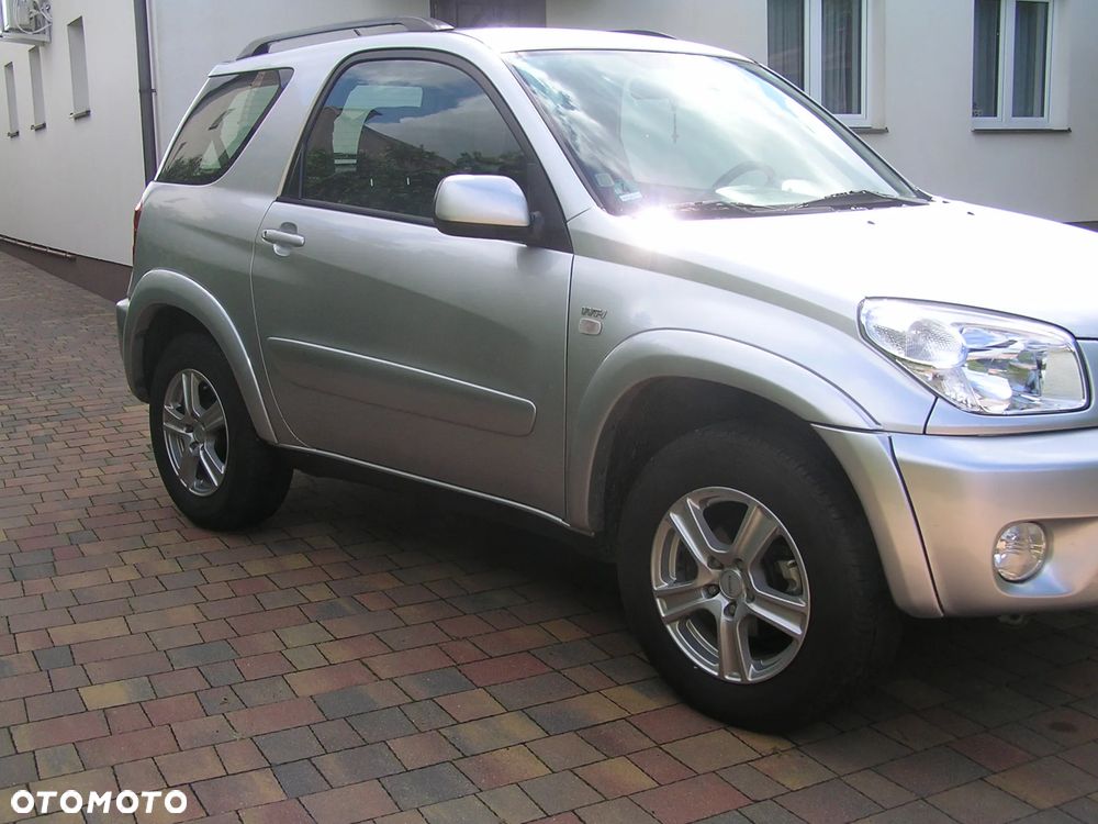 Toyota RAV4 2.0 VVT-i Sol - 18