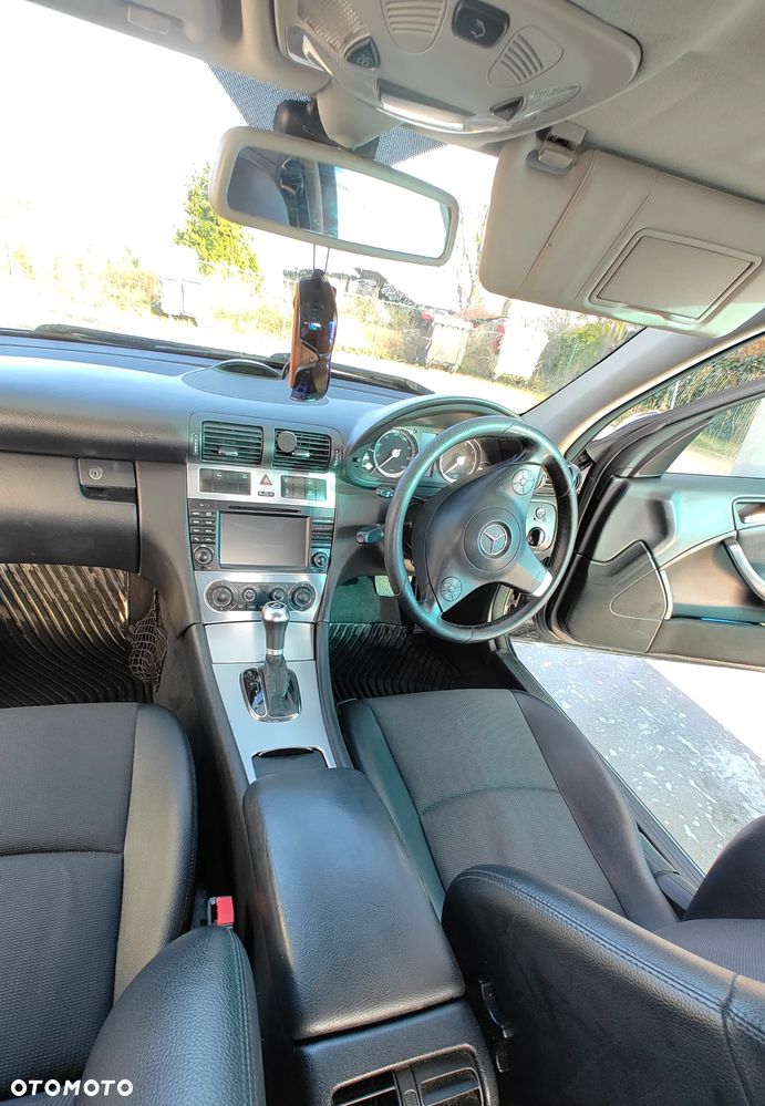 Mercedes-Benz CLC - 16