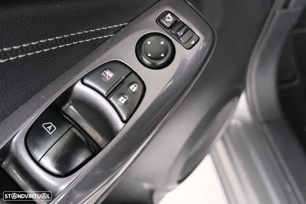 Nissan Juke 1.0 DIG-T N-Connecta DCT - 30