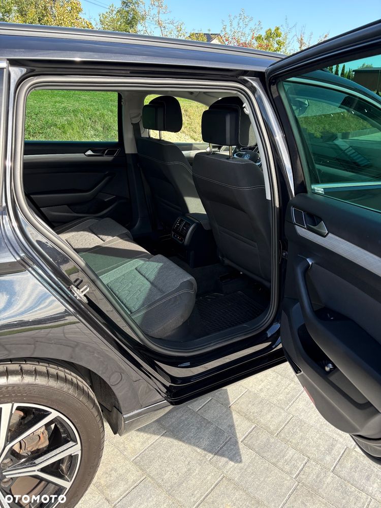 Volkswagen Passat 2.0 TDI 4Mot Elegance DSG - 27
