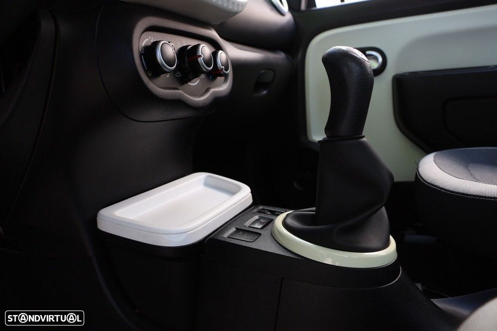 Renault Twingo 1.0 SCe Night&Day - 25