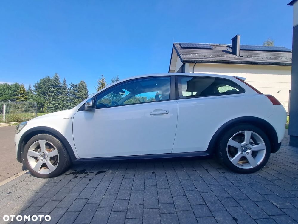Volvo C30 D2 R-Design - 8