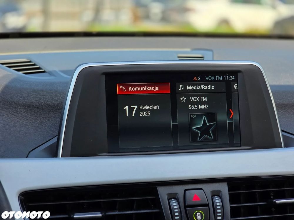 BMW X1 sDrive16d xLine - 25