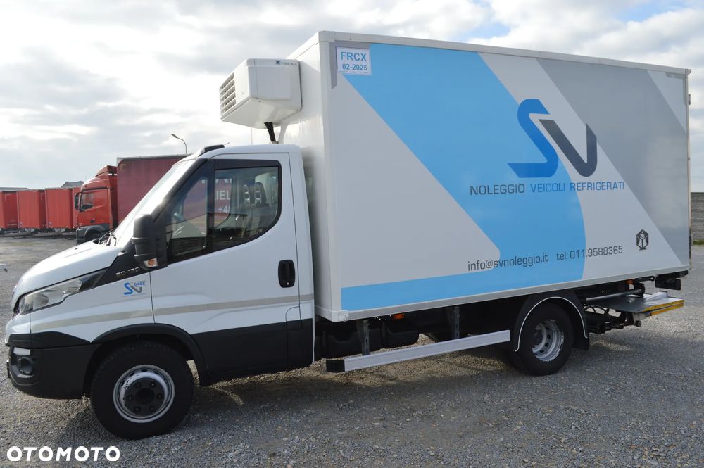 Iveco DAILY 60C15 CHŁODNIA+WINDA+DRZWI BOCZNE I TYLNE MROŹNIA IZOTERMA - 2