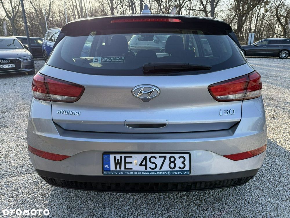 Hyundai i30 1.5 DPI Modern - 18