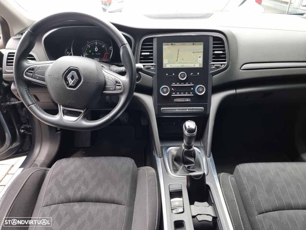 Renault Mégane 1.5 Blue dCi Limited - 8