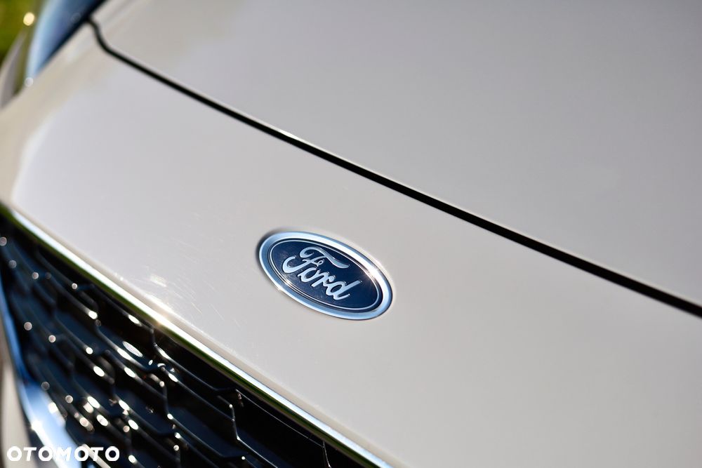 Ford Puma 1.0 EcoBoost Hybrid TITANIUM - 39