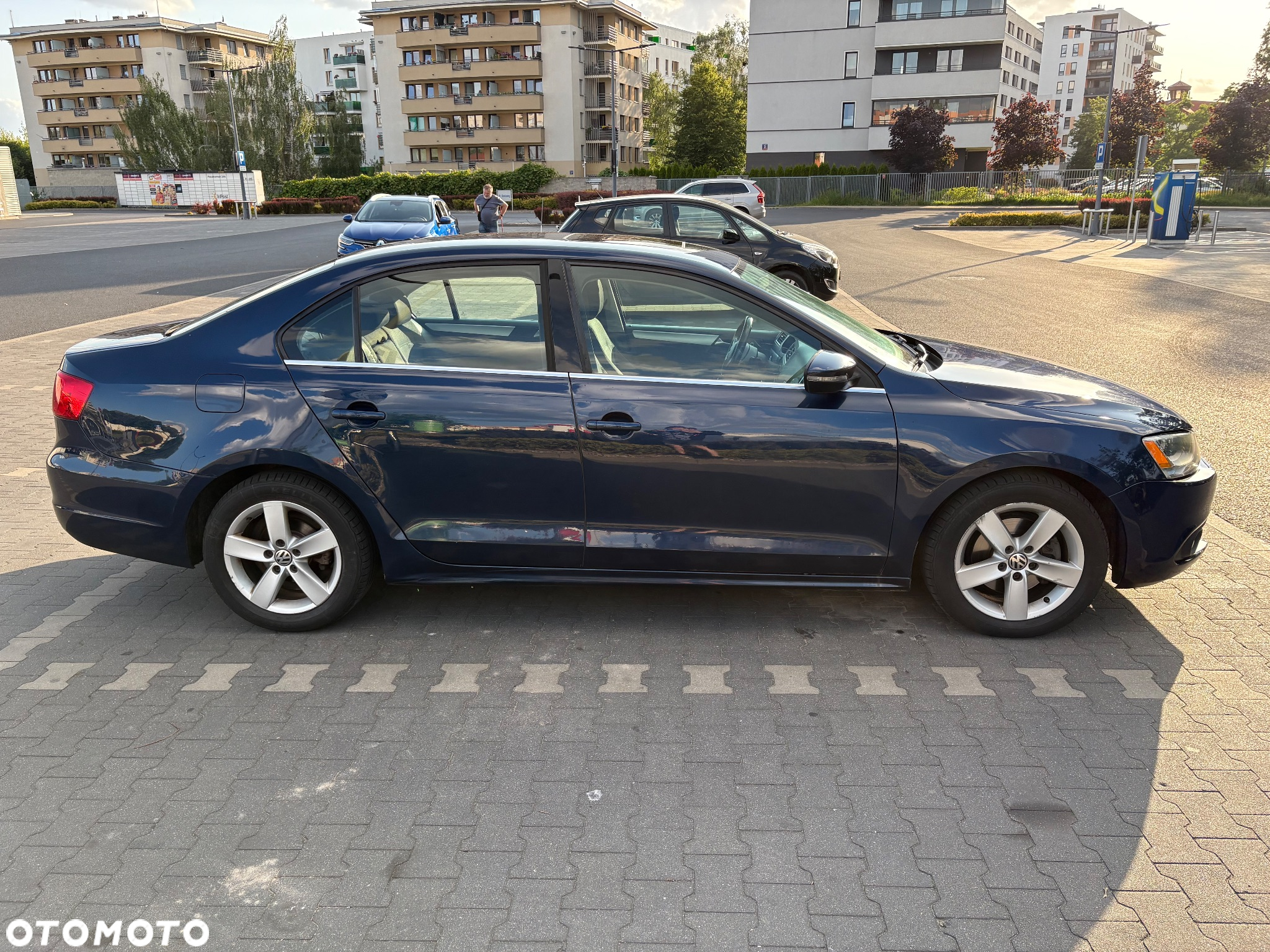 Volkswagen Jetta 1.8T SE - 2