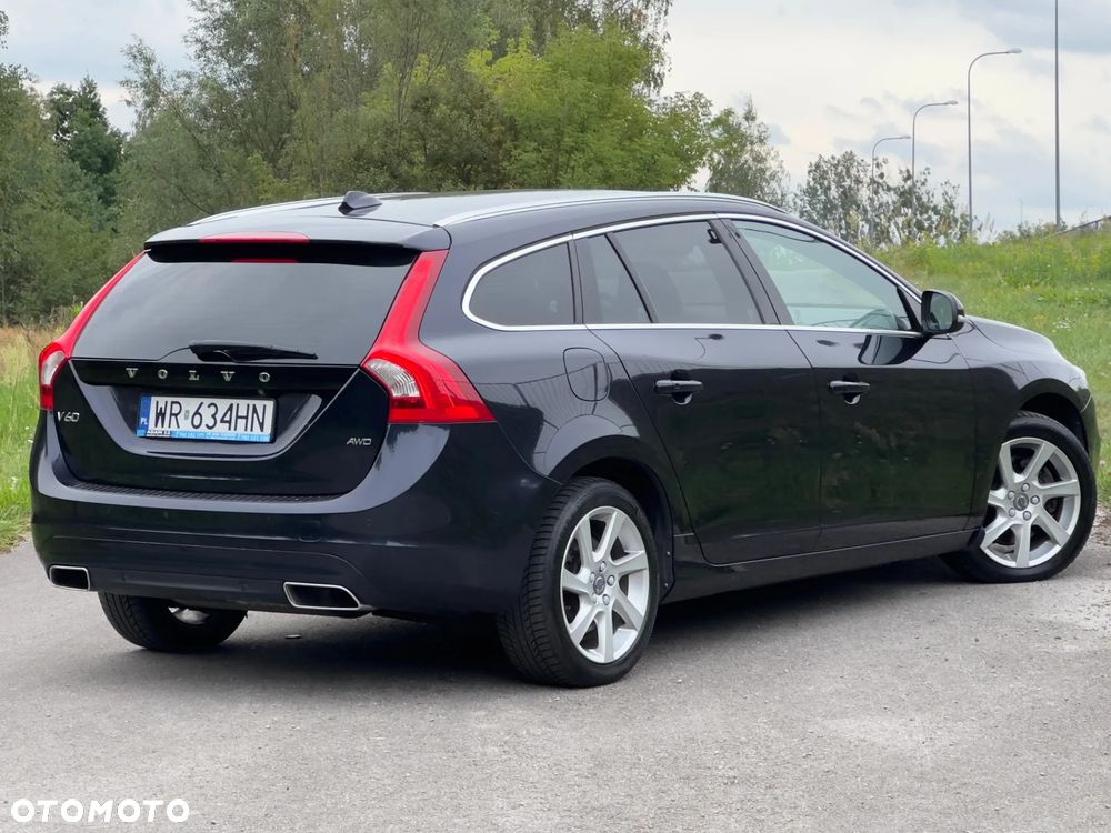 Volvo V60 D4 AWD Drive-E Dynamic Edition (Momentum) - 33