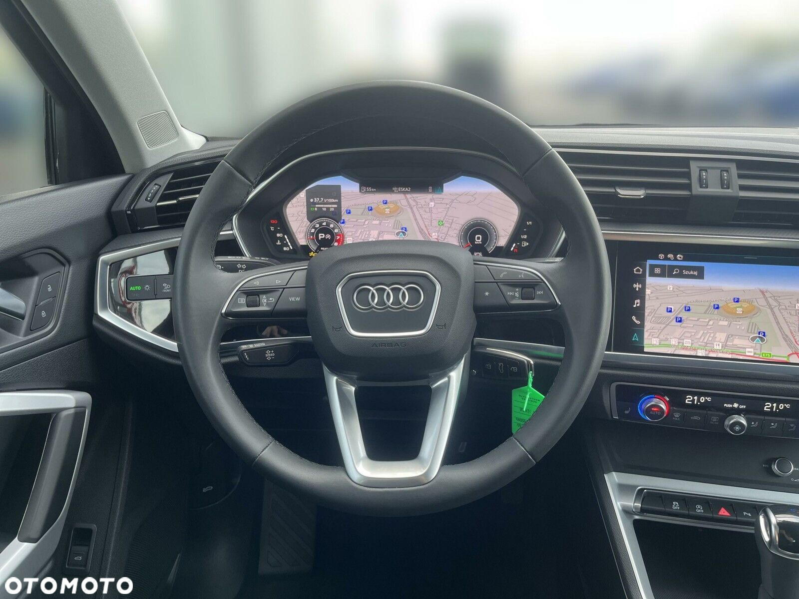 Audi Q3 - 18