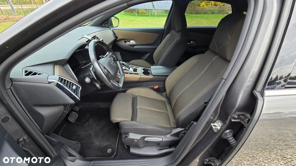 DS Automobiles DS 7 Crossback 1.6 PureTech Performance Line + - 6