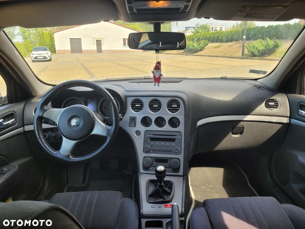 Alfa Romeo 159 1.8 MPI 16V Impression - 12