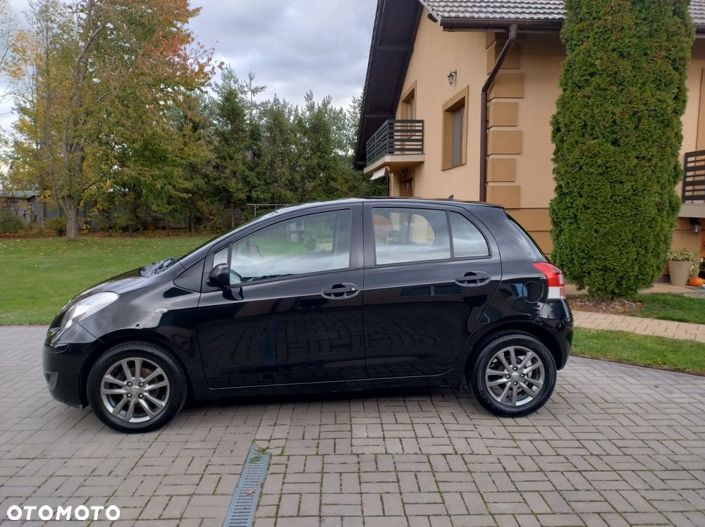 Toyota Yaris 1.33 Active - 4