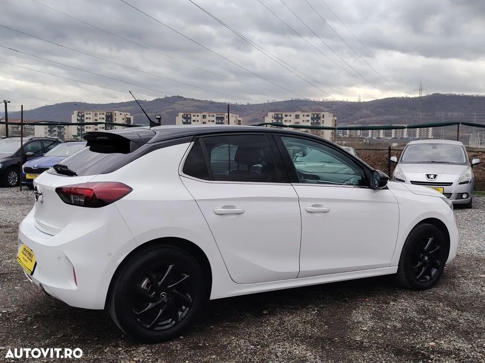 Opel Corsa 1.2 Direct Injection Turbo Start/Stop Ultimate - 11