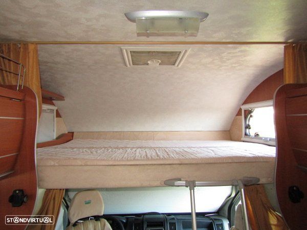 McLouis Tandy CAMA CENTRAL C/ EXTRAS - 23