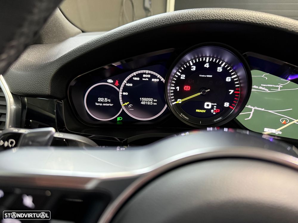 Porsche Cayenne E-Hybrid - 26
