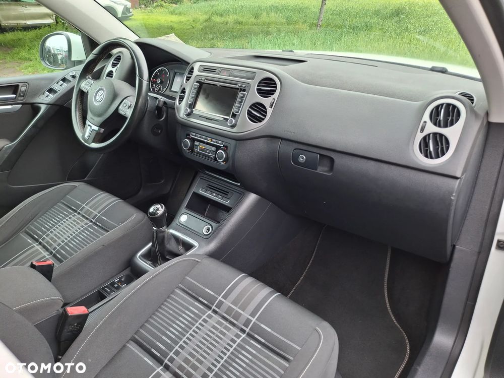 Volkswagen Tiguan - 8