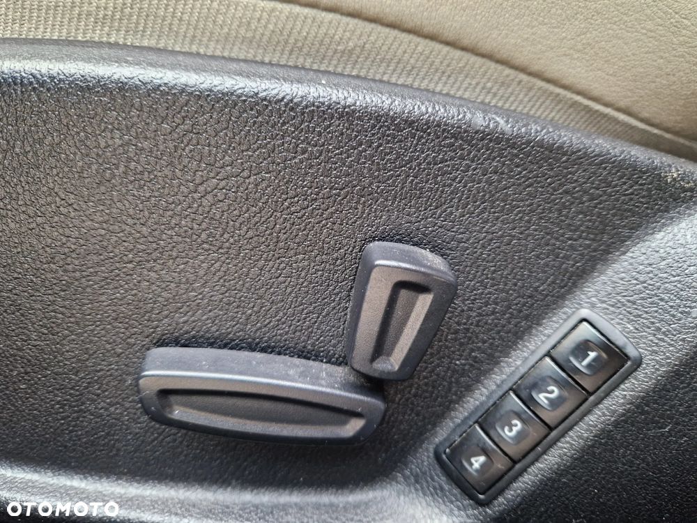 Ford Mondeo 2.0 TDCI Titanium - 21