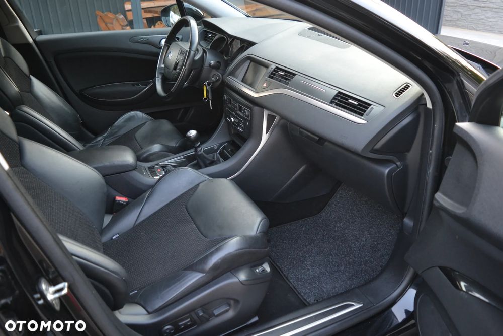 Citroën C5 2.0 HDi Exclusive - 17