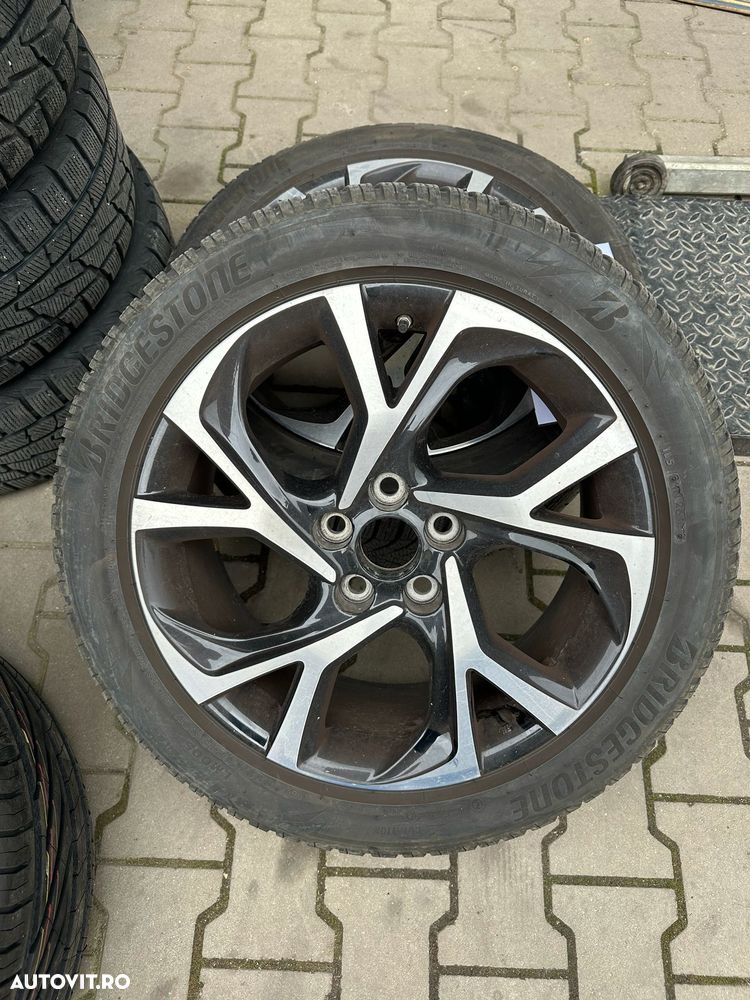 Toyota C-HR 2.0 HSD 184 CP 4x2 CVT Classy - 8