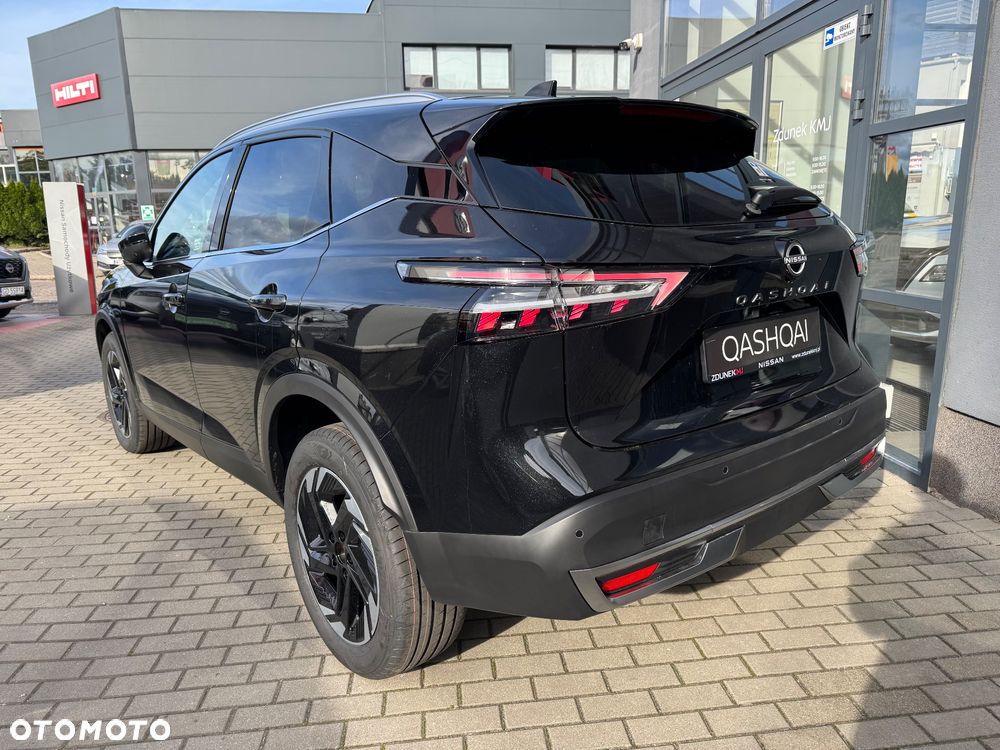 Nissan Qashqai 1.3 DIG-T mHEV N-Connecta Xtronic - 6