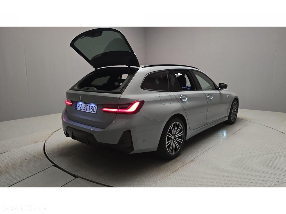BMW Seria 3 - 29