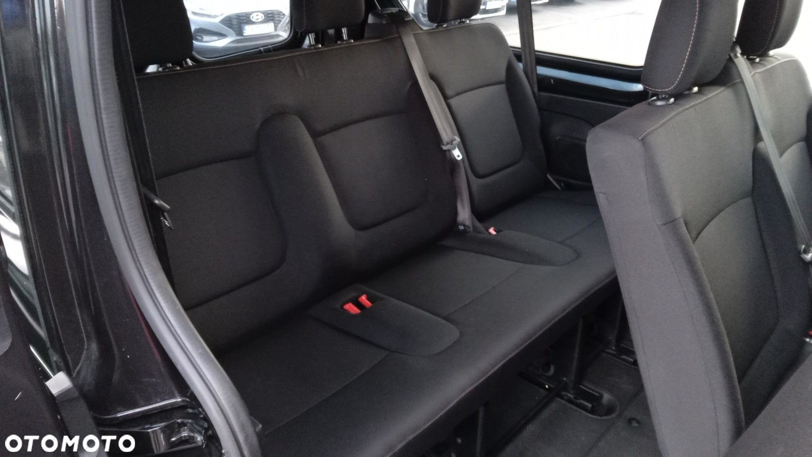 Renault Trafic - 24