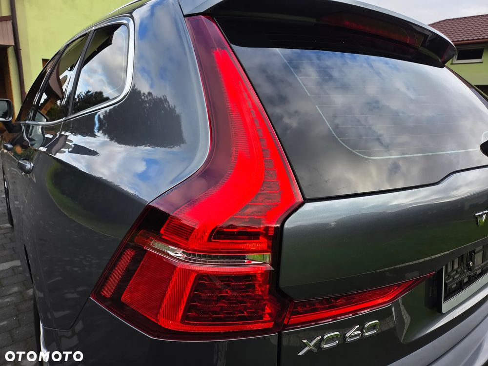 Volvo XC 60 D4 Momentum Pro - 18