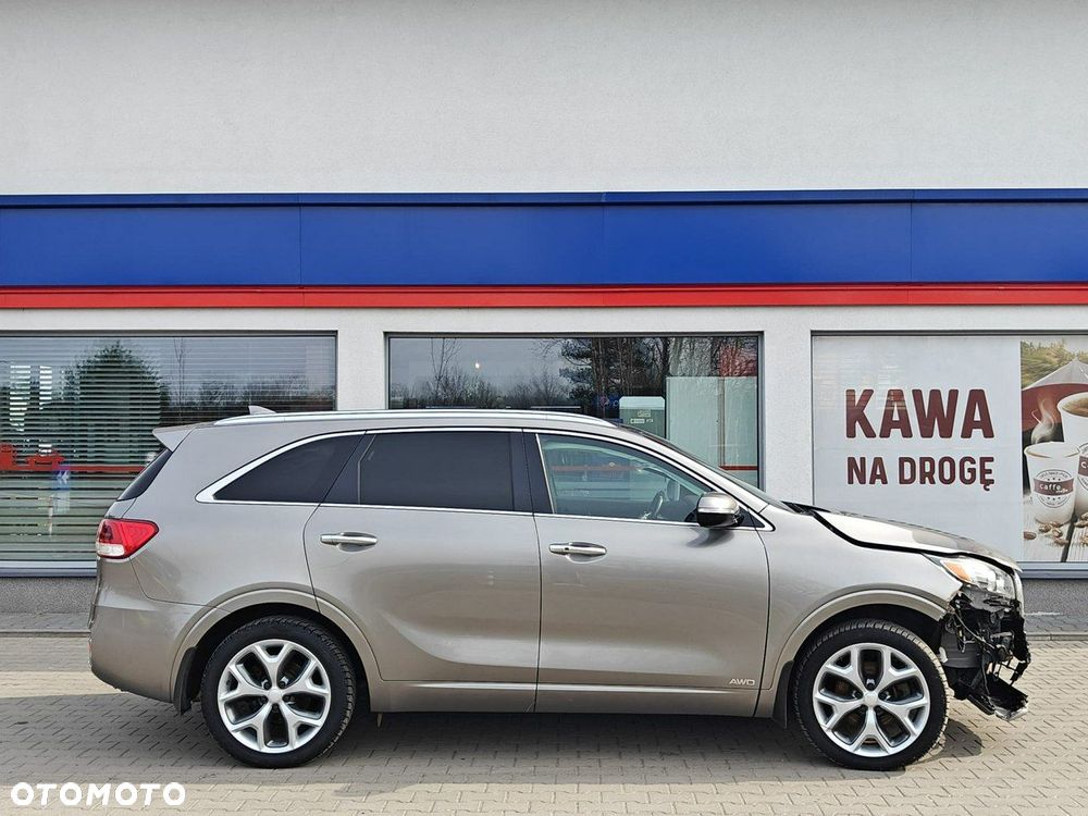 Kia Sorento - 4