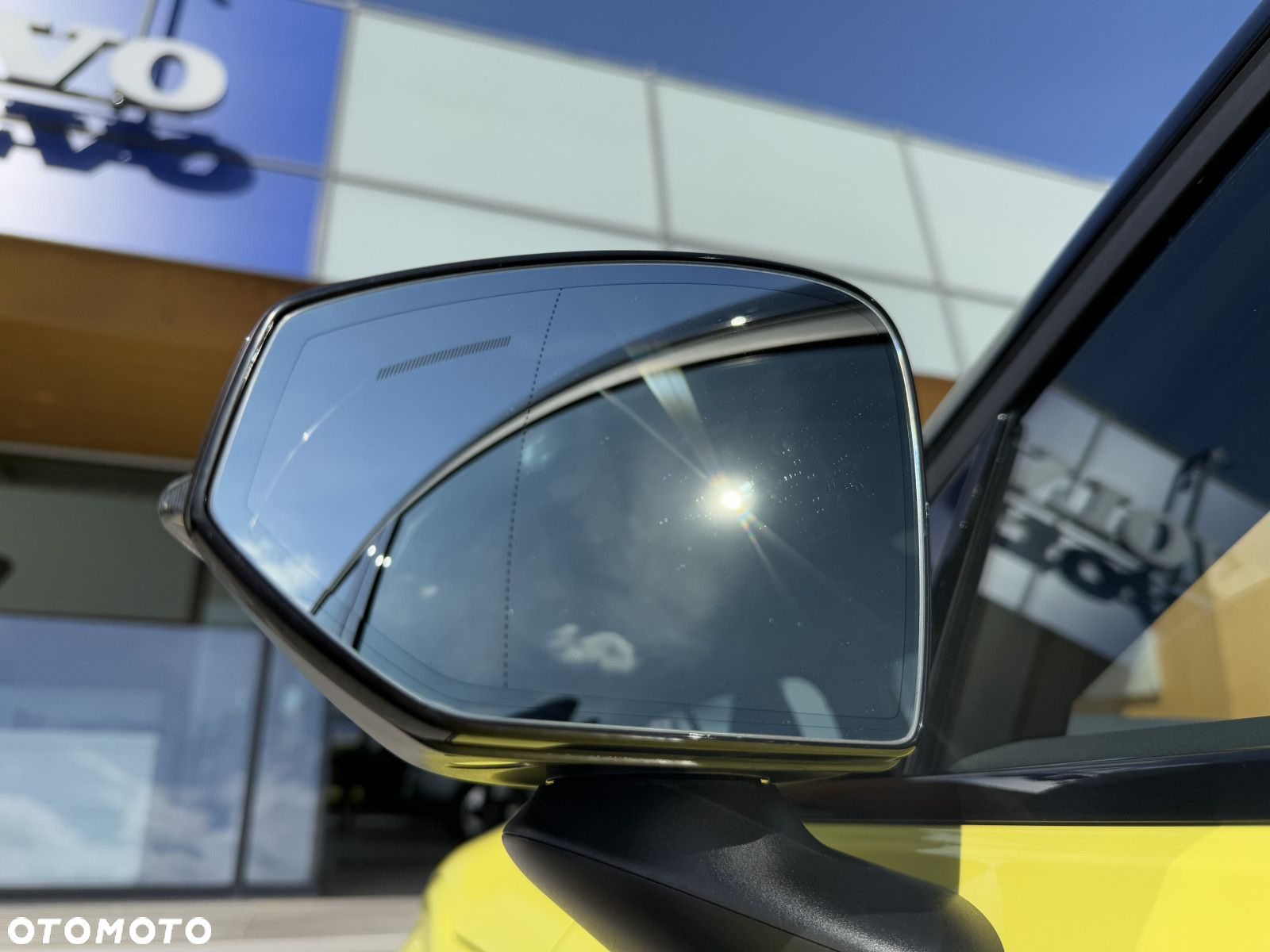 Volvo EX30 - 13