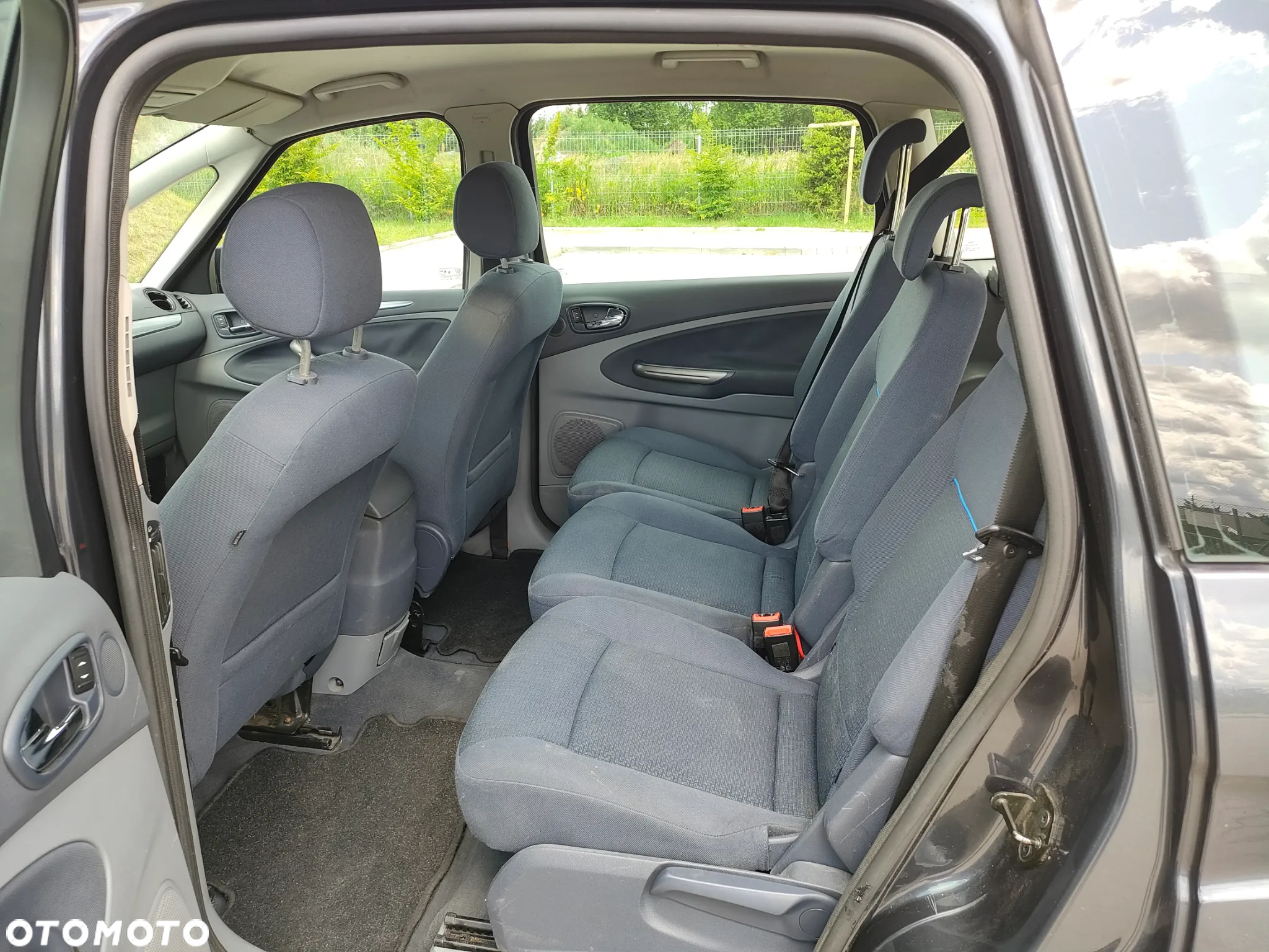 Ford S-Max 2.0 TDCi Trend - 11
