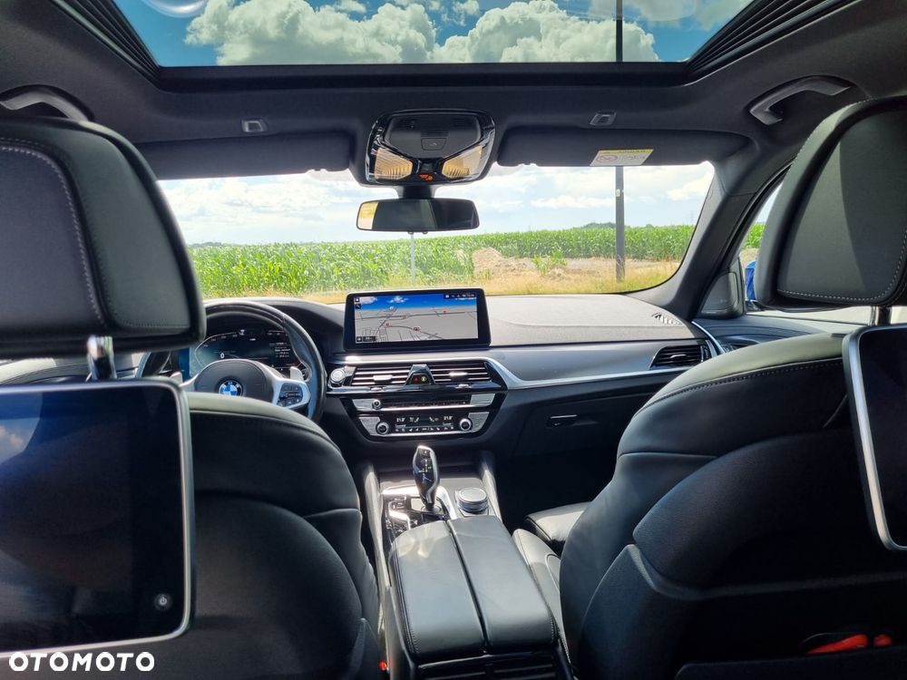 BMW Seria 5 540d xDrive mHEV M Sport sport - 6