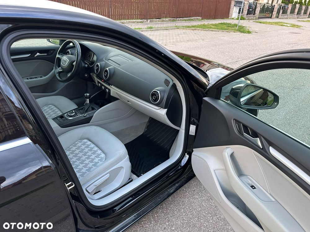 Audi A3 Limousine 1.4 TFSI Ambiente - 16