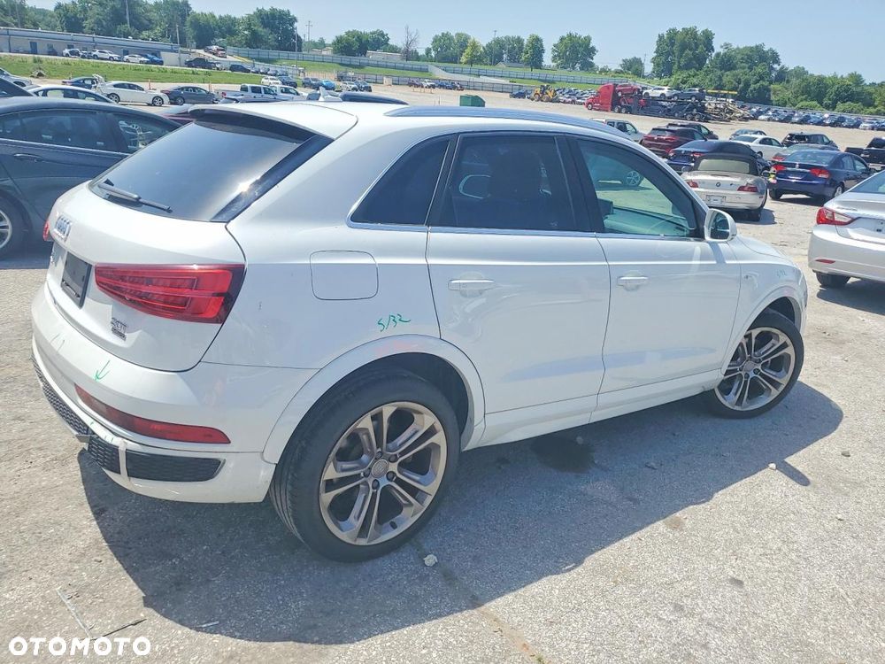 Audi Q3 2.0 TFSI Quattro S tronic - 4