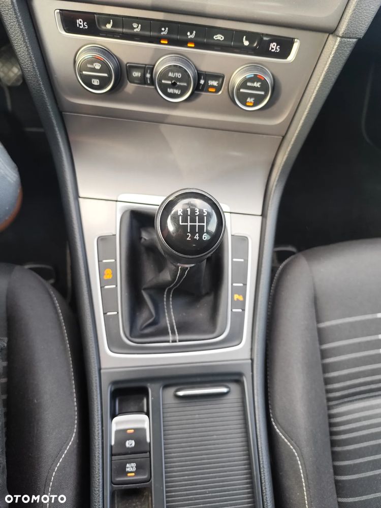 Volkswagen Golf 1.2 TSI BlueMotion Technology Lounge - 15