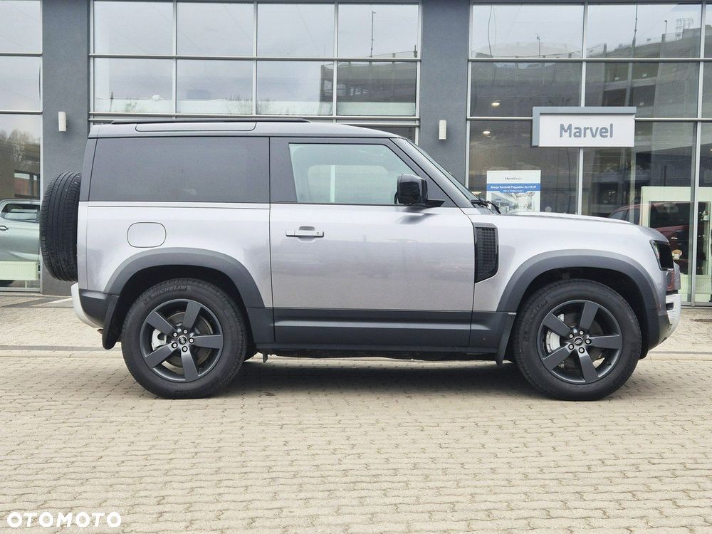 Land Rover Defender 90 P400 SE - 7