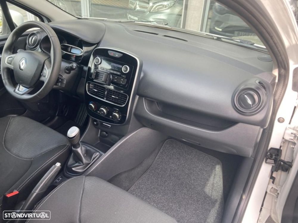 Renault Clio 1.5 dCi Zen - 23