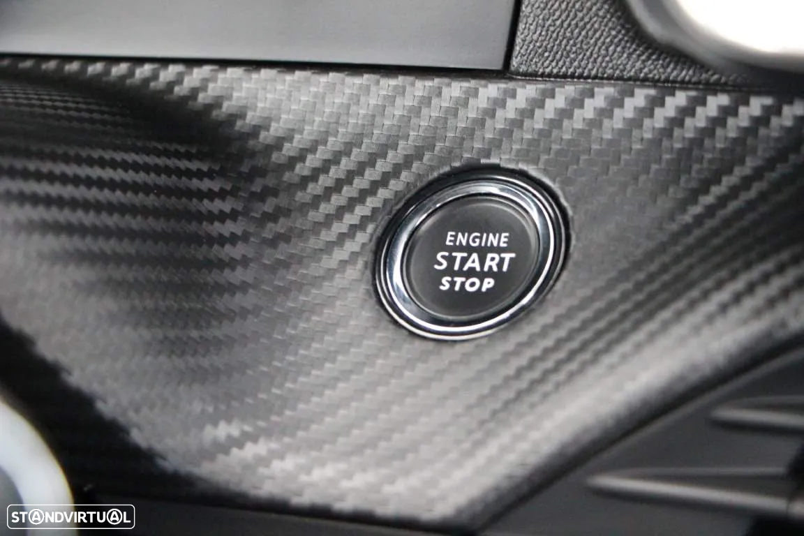 Peugeot 2008 1.2 PureTech GT - 10
