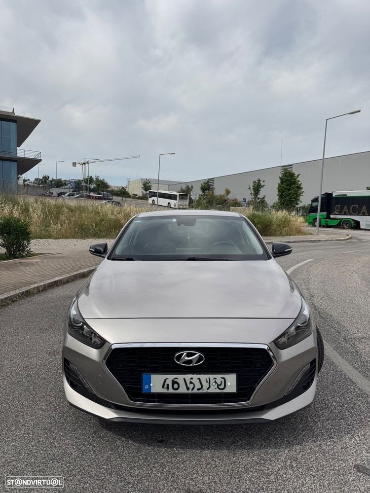 Hyundai i30 Fastback 1.0 T-GDI Style - 3