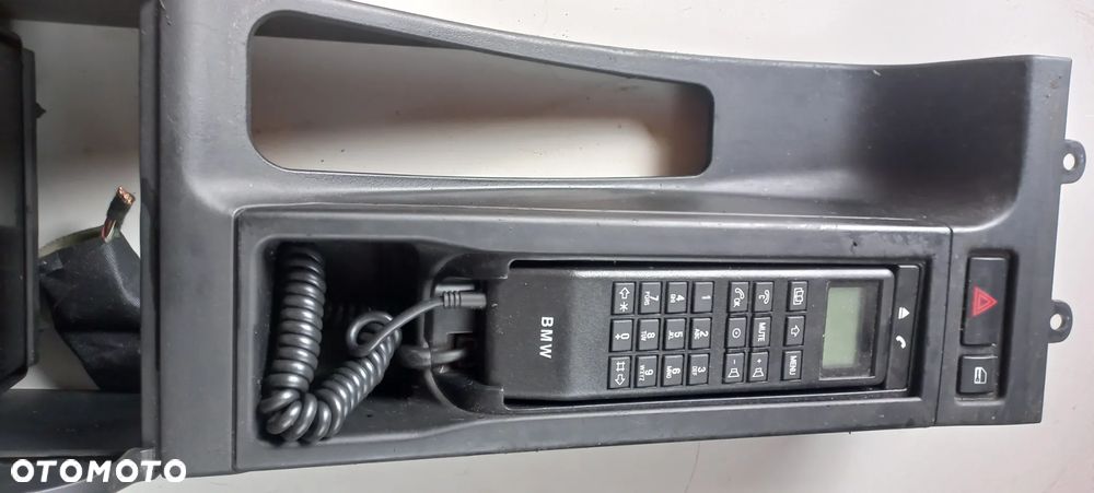 PODŁOKIETNIK TUNEL ŚRODKOWY telefon  BMW E46 CZARNA SKÓRA eu poznan - 1