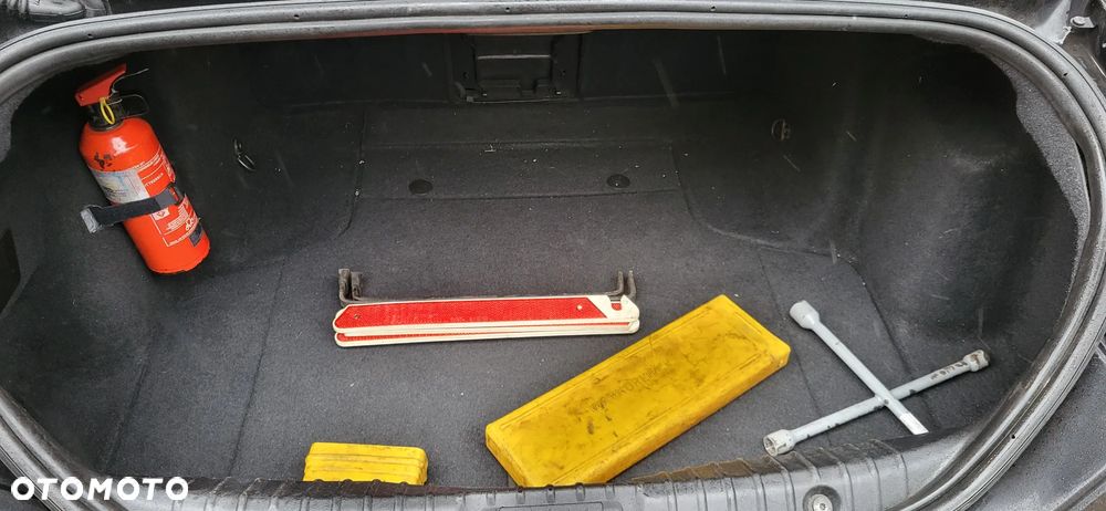 Alfa Romeo 159 1.9 JTDM 8V DPF - 7