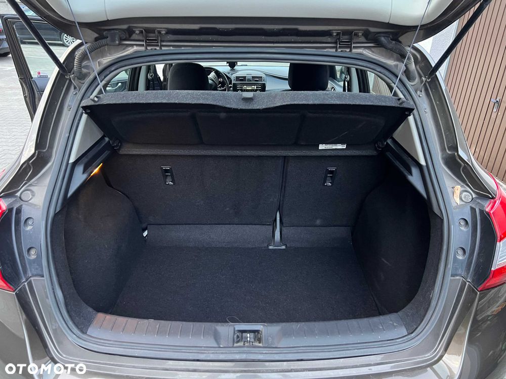 Nissan Pulsar - 3