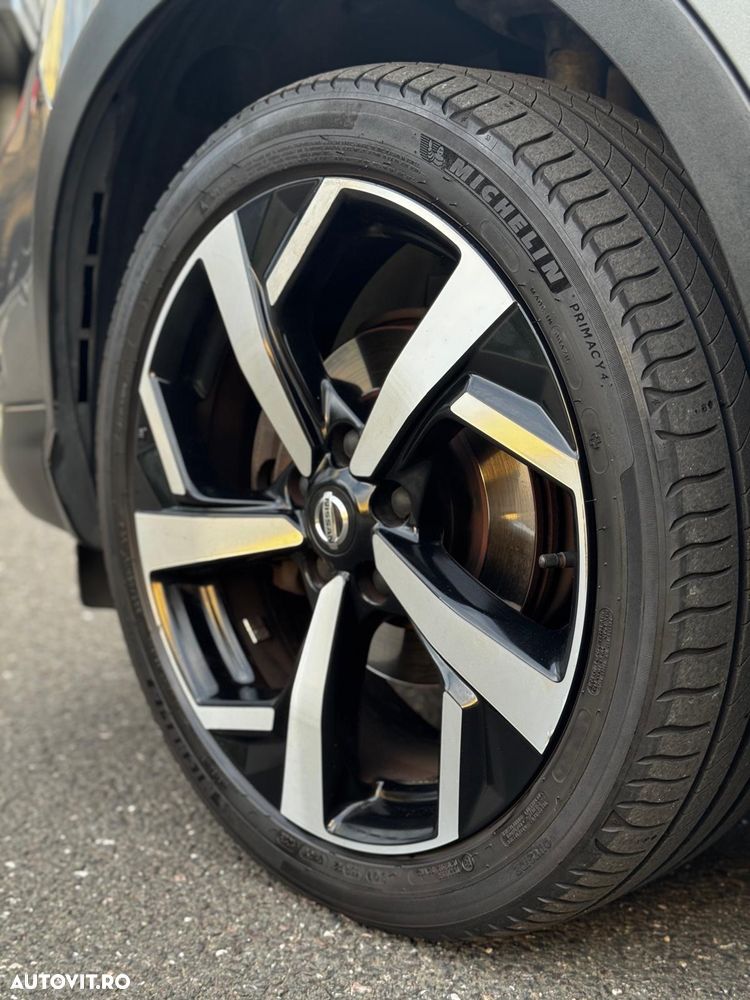 Nissan Qashqai 1.6 DCI Xtronic TEKNA+ - 24