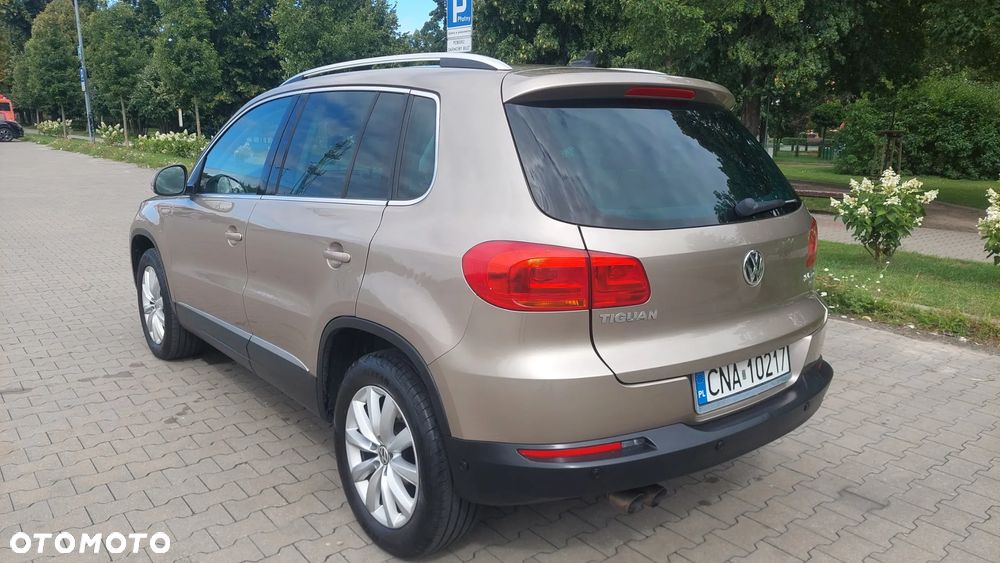 Volkswagen Tiguan 2.0 TDI 4Mot Sport&Style DSG - 9