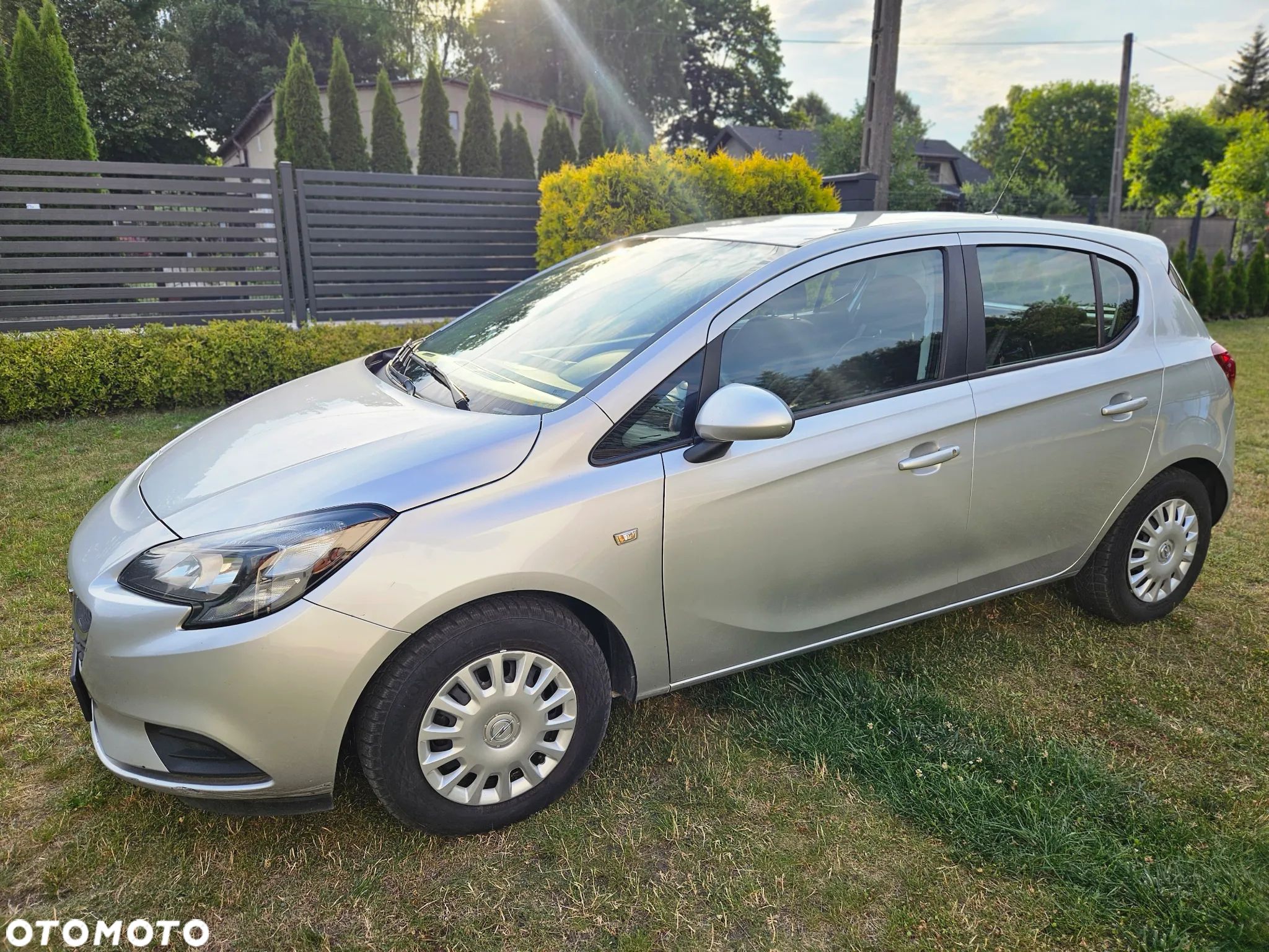 Opel Corsa 1.4 Enjoy - 1