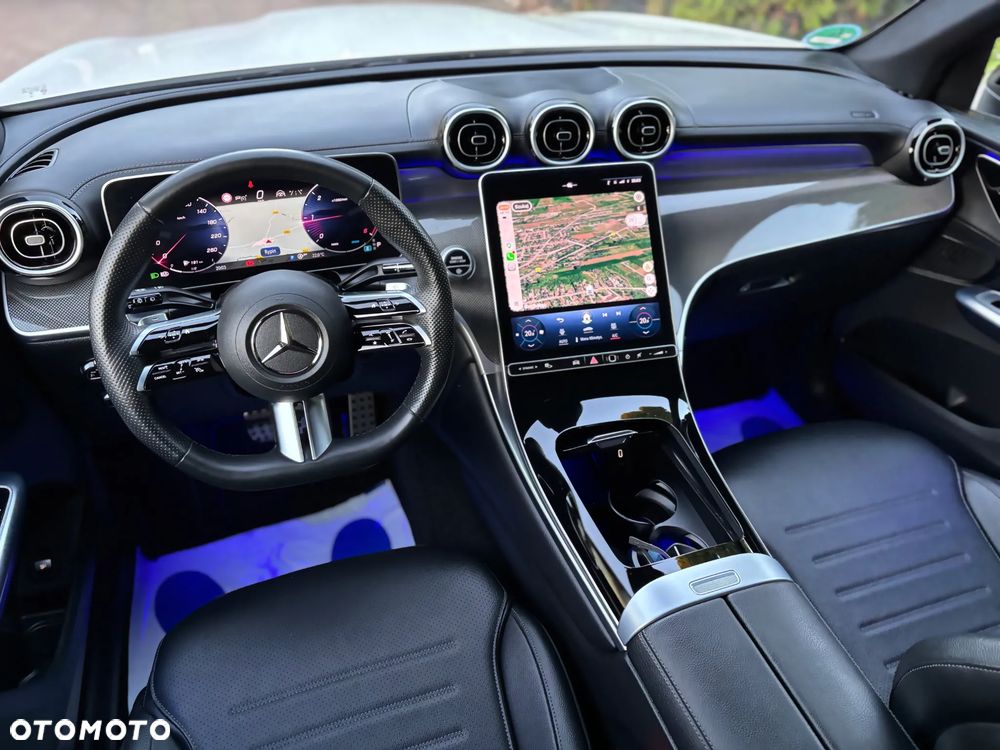 Mercedes-Benz GLC 220 d 4Matic 9G-TRONIC Edition AMG Line - 28